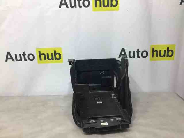 LAND ROVER LR114224 Полка под аккумулятор в наличии Житомир