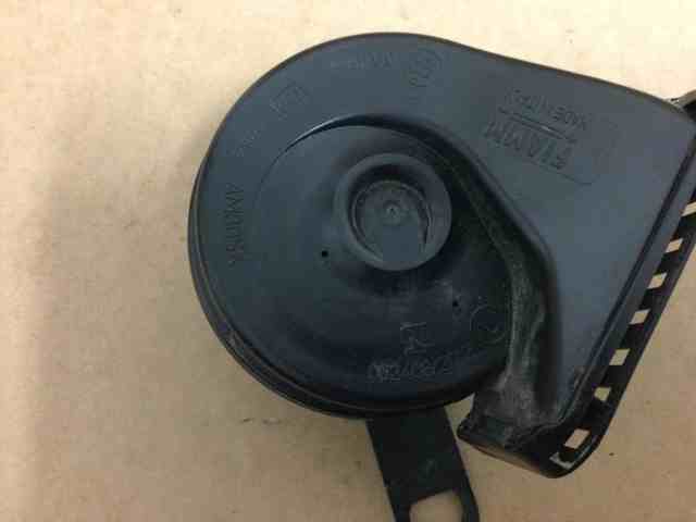 LR115059 LAND ROVER Звуковой сигнал купить в Запорожье