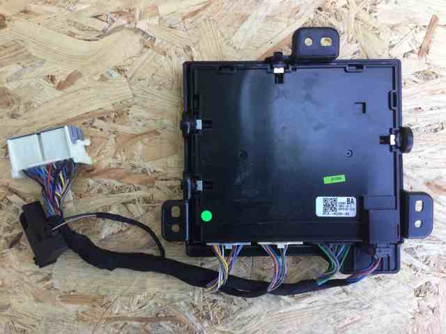 LR115589 LAND ROVER купить в Ровно
