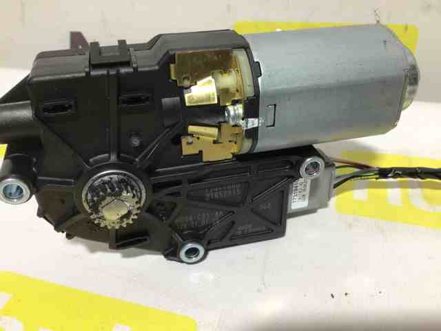 LR128434 Мотор привода люка купить Хмельницкий