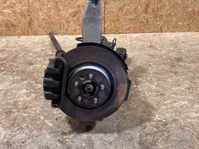 LAND ROVER LR146342 в наличии Черновцы