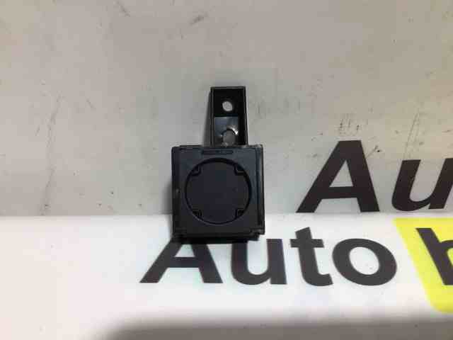LAND ROVER LR147023 в наличии Чернигов