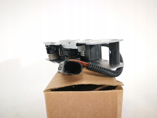 PORSCHE PAB823509 Замок капота в наличии Хмельницкий