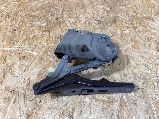 PORSCHE PAD823295A Петля капота левая в наличии Николаев