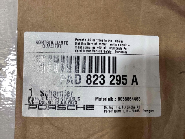 PORSCHE PAD823295A Петля капота левая в наличии Черновцы