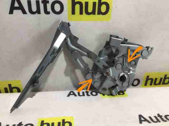 PAD823296A PORSCHE Петля капота правая купить в Чернигов