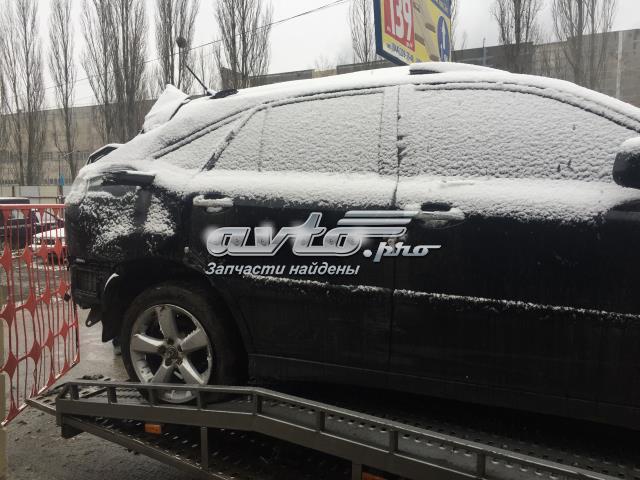 Стекло заднее правое 681030E010 TOYOTA