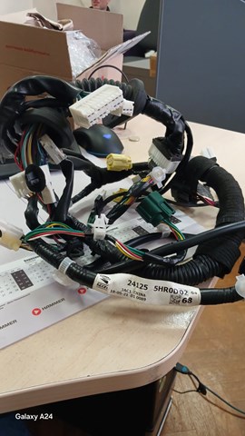 241255HR0D NISSAN купить в Украина