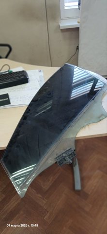 824113V010 Стекло двери передней левой купить Ровно
