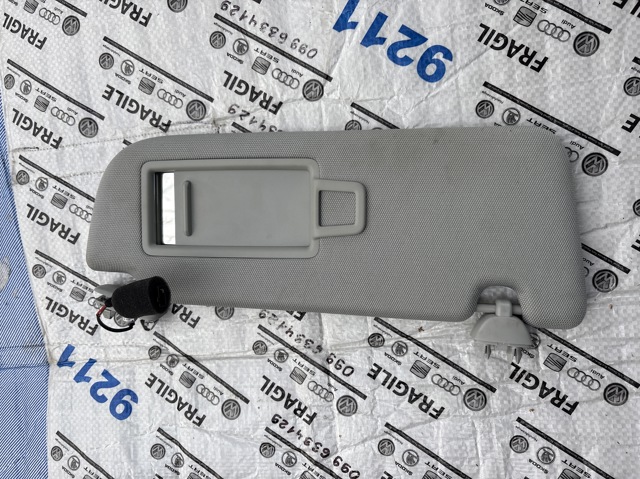 VAG 4KE857552D Козырек солнцезащитный в наличии Запорожье