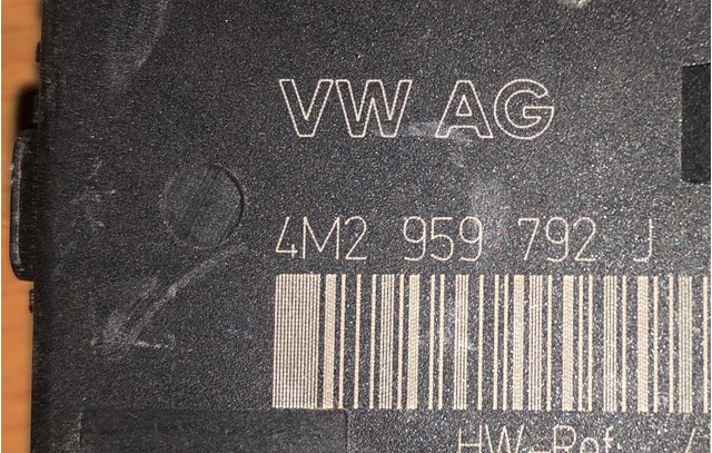 4M2959792J VAG купить в Ровно