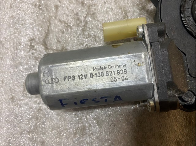 0130821939 FORD Мотор стеклоподъемника двери передней правой купить в Днепр