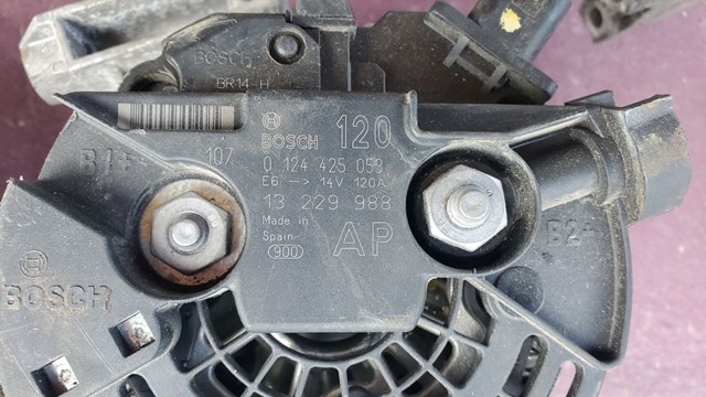 OPEL 13229988 Генератор в наличии Полтава