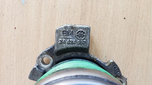OPEL 24424957 Рабочий цилиндр сцепления в сборе с выжимным подшипником в наличии Киев