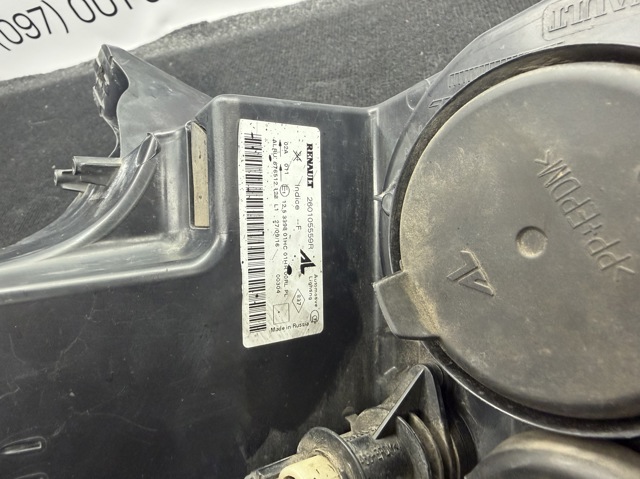 RENAULT 260105559R Фара правая в наличии Полтава