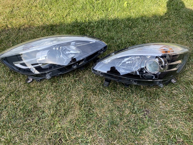 260605628R RENAULT Фара левая купить в Чернигов