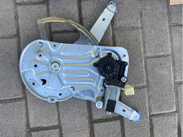 Стеклоподъемник передней левой двери 30784574 VOLVO