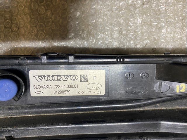 VOLVO 31290579 Фара дневного света правая в наличии Днепр