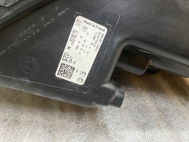 VAG 566941036A Фара правая в наличии Тернополь