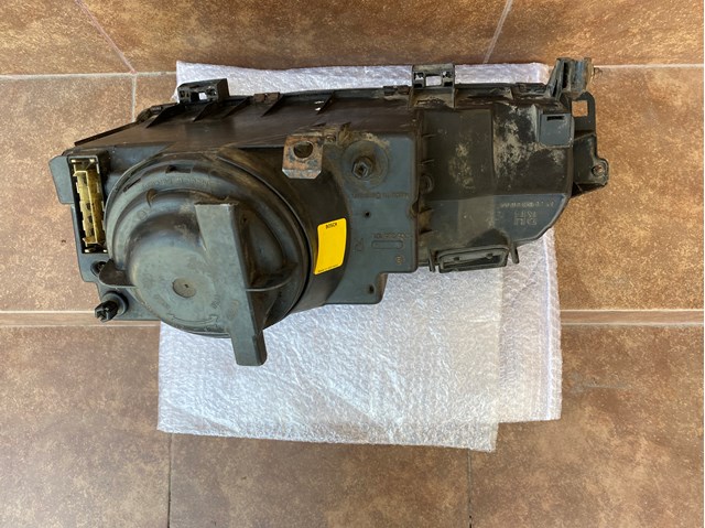 FORD 6193292 Правая фара в наличии Ровно