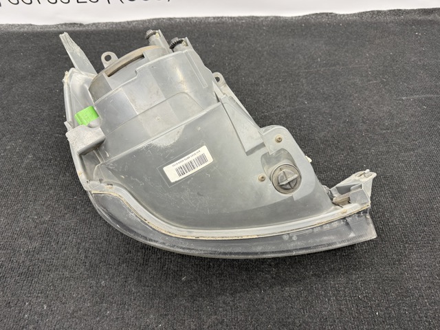 6S6113W030AD Фара левая купить Черкассы