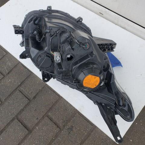 8301C741 MITSUBISHI Левая фара купить в Ужгород