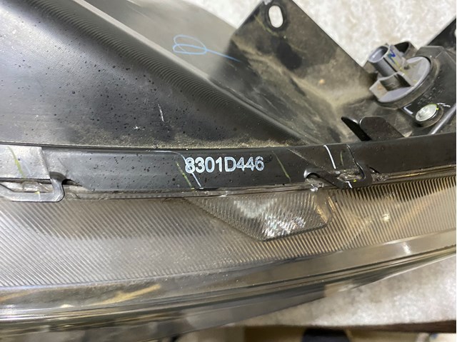 MITSUBISHI 8301D446 Фара правая в наличии Кривой Рог