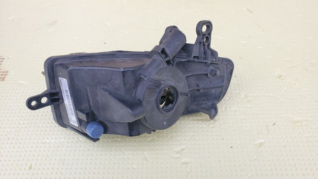 VAG 8T0941699F Фара противотуманная левая в наличии Украина