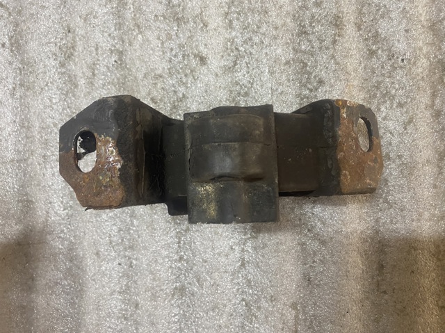 90473848 OPEL Подушка (опора) двигателя левая купить в Чернигов