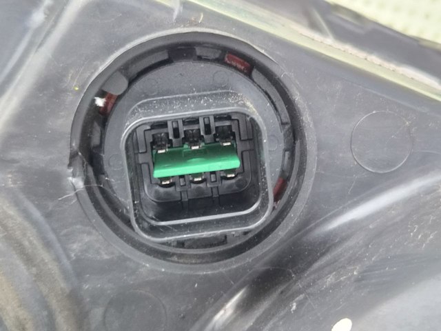 921024H020 HYUNDAI Фара правая купить в Ровно