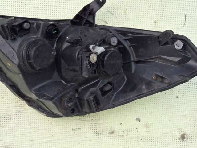 921024H020 HYUNDAI Фара правая купить в Хмельницкий