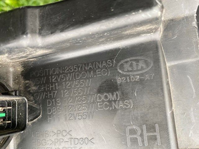 92102A7050 HYUNDAI Фара правая купить в Киев