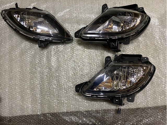 Фара противотуманная, левая 922011K100 HYUNDAI