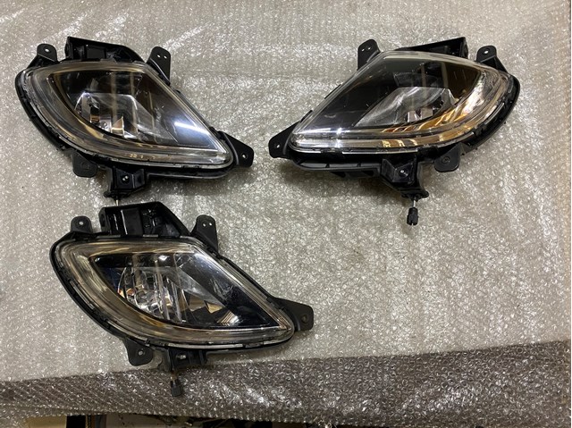 Фара противотуманная, правая 922021K000 HYUNDAI
