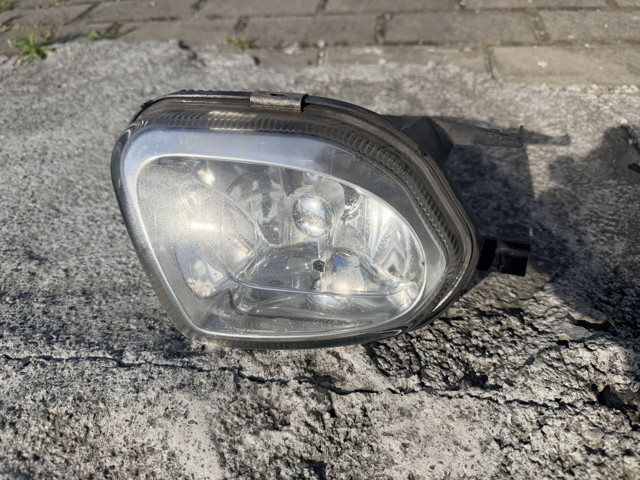 Фара противотуманная, правая A2118200656 MERCEDES