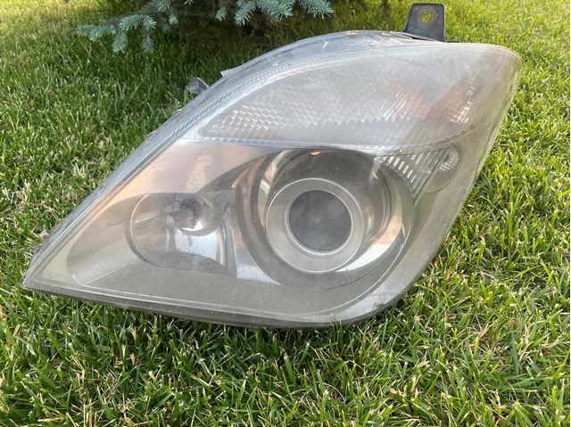 Фара основная левая A9068200961 MERCEDES