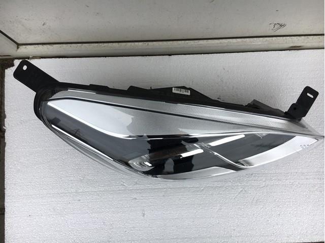 H1BB13W029AE Правая фара купить Павлоград