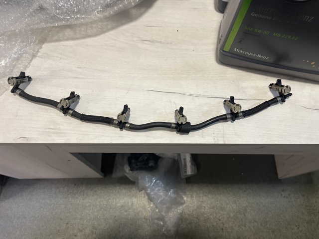 13537799869 BMW Трубка топливная, обратная от форсунок купить в Львов