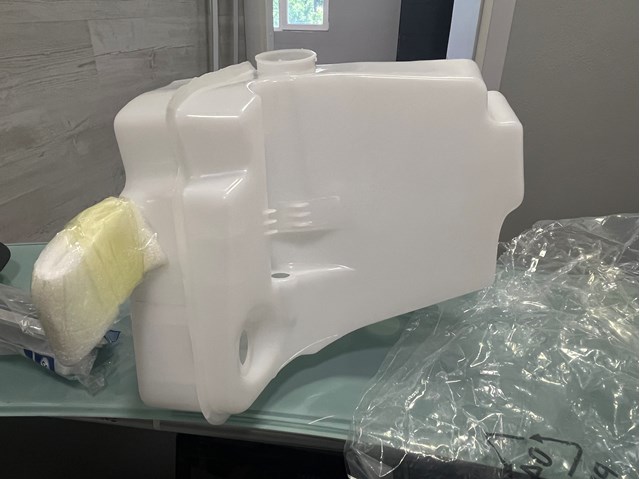 A1638690820 MERCEDES Бачок омывателя стекла купить в Запорожье