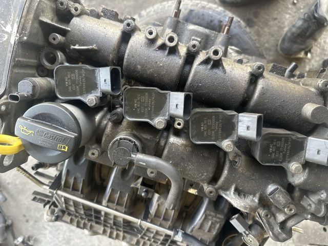 Катушка 04E905110E VAG