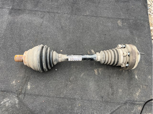 Вал привода, передний левый 1K0407271EE VAG