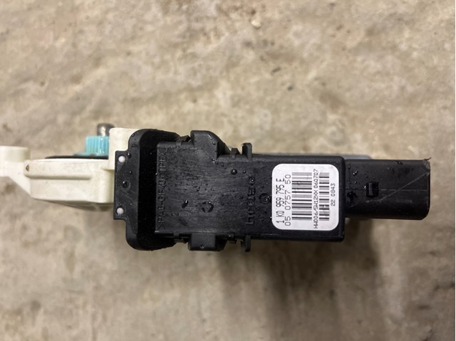 VAG 1K0959795E Мотор стеклоподъемника двери задней левой в наличии Ирпень
