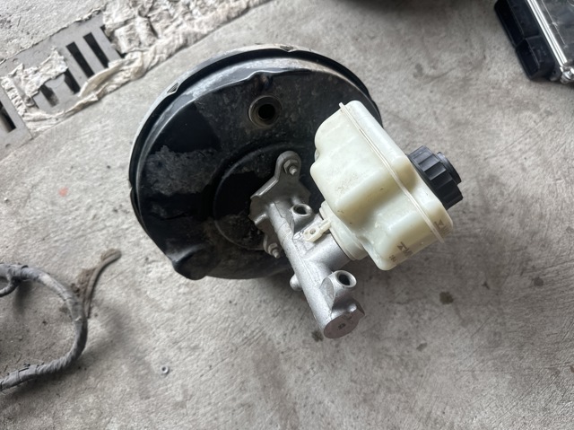 VAG 1K1614105AJ Усилитель тормозов (вакуумный) в наличии Черкассы
