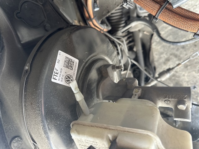 VAG 1K1614105EF в наличии Хмельницкий