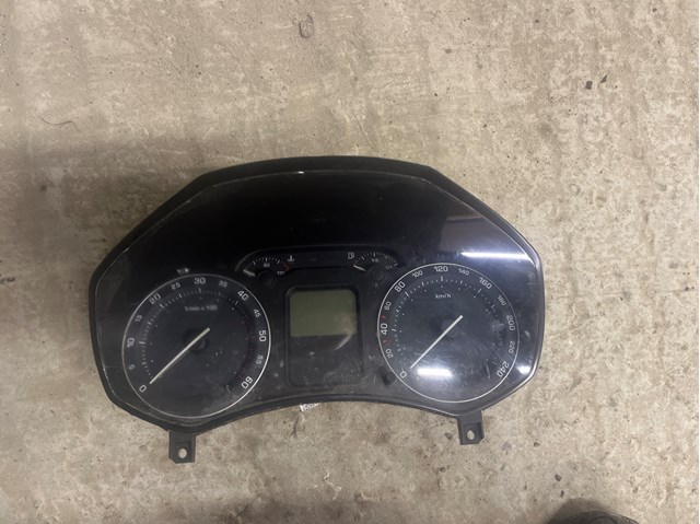 Приборная доска 1Z0920812D VAG