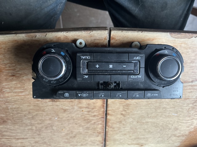 Механизм управления кондиционером 3T0907044AK VAG