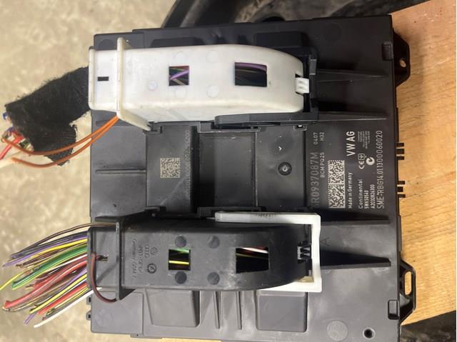 Блок управления комфортом 6R0937087M VAG