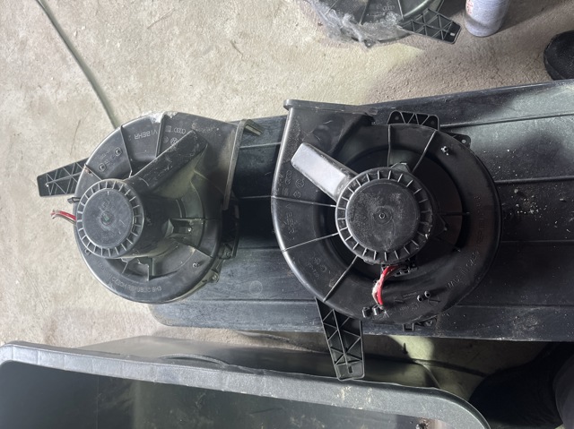 Отопителя салона 6R1819015A VAG