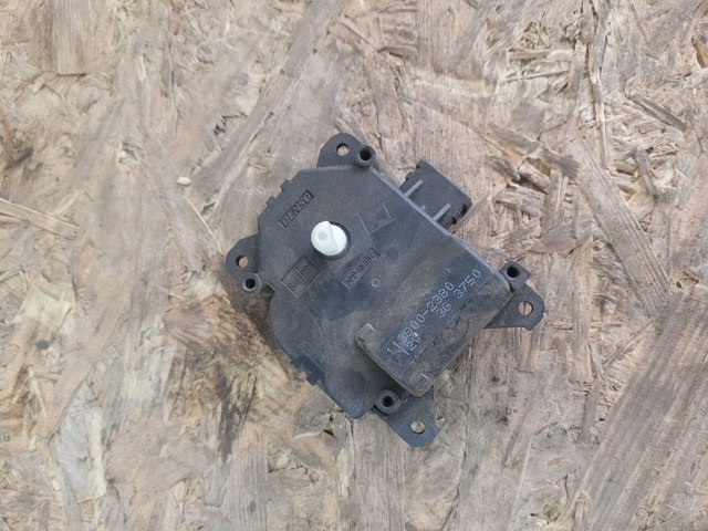 Мотор заслонки печки 1138002380 MITSUBISHI