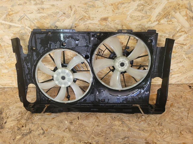 Вентилятор (крыльчатка) радиатора охлаждения левый 	 1636128200